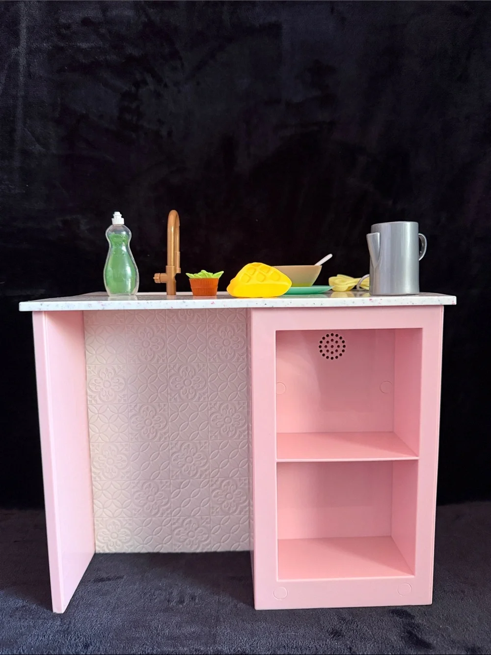 Our Generation Kitchen Cooking Island Playset Sink  Dishwasher for 18” Dolls
